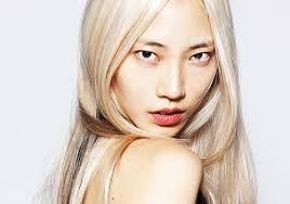 Beverly hills, hollywood, sherman oaks, woodland hills, pasadena celebrity extensions is an upscale, chic salon that offers a wide selection of hair colors to match your hair perfectly. The Extraordinary History Of Hair Color