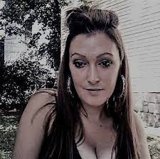 Sherry Wargo's Instagram, Twitter & Facebook