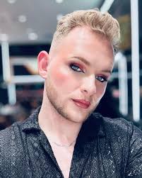 Rhys David Makeup Artistry (@rhys.david_mua) • Instagram photos and videos