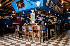 Pub and kitchen happy hour. 10 Best Bars In Coral Gables For Wine Beer And Cocktails