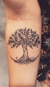 9 tatouages vikings et leur signification. Tree Of Life Tattoo Today Pin Tatouage Arbre De Vie Tatouages D Arbre Celtique Tatouage