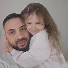 I'm a bad player for 4-bet shoving JJ here? How am I the bad player when I  got it in way ahead? The bad player is the moron who called with KJ