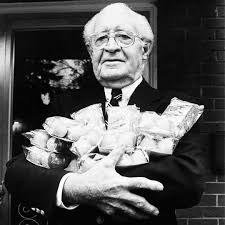  #OnThisDay in #ILHistory – June 30, 1985 – James A. Dewar, the man  behind the beloved Twinkie, passed away at age 88.  Back in 1931, while  managing the Continental Baking