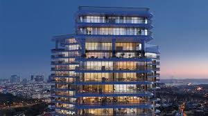 Cristiano ronaldo adquiriu um apartamento no centro de lisboa avaliado em vários milhões de uma penthouse, no centro de lisboa, com uma vista panorâmica única, é a última aquisição de. Descobre O Novo Apartamento De Cristiano Ronaldo O Mais Caro De Portugal Rfm