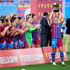 De trofeu joan gamper is een jaarlijks voetbaltoernooi dat sinds 1966 wordt georganiseerd door de spaanse voetbalclub fc barcelona.de beker is vernoemd naar hans gamper, na zijn naturalisatie tot spanjaard joan gamper, die in 1899 fc barcelona oprichtte. T78s99iuzdjqxm