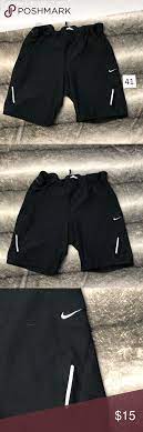 Nike Dri Fit Shorts With Zipper Back Pocket Features Reflectors On Front And A Zipped Pocket On The Back Nike Dri Fit Shorts Gym Shorts Womens Workout Shorts