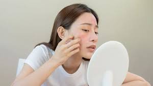 Mulai dari Pagi ke Malam, Ini Sederet Rutinitas Perawatan Wajah untuk  Wanita Berkulit Kering