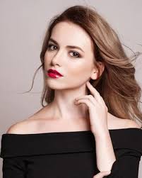 Amazon.com : Aison Dark Brown Clip in Hair Extensions Real Human Hair 70G  Remy Human Hair Clip in 12 Inches for Women 7pcs 16clips Brown Hair  Extensions : Beauty & Personal Care