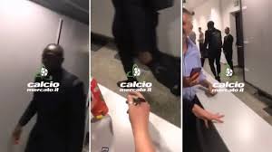 Not sure as to why but the quote excluded the part where lukaku mentions that he has been at a world class level for 2 years: Romelu Lukaku Refuse De Signer Un Autographe A Cause De Sa Religion Video Rtl Sport