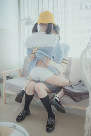 Yuzuki.柚木写真] 2018 Lesbian JK Uniform Sisters 百合姐妹- UNFETISH | 趣向联盟