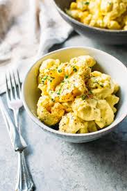 Easy Dairy Free Cauliflower Mac And Cheese Vegan Paleo Nyssa S Kitchen Recipe Cauliflower Mac And Cheese Easy Cauliflower Mac And Cheese