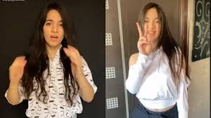 Check spelling or type a new query. 7 Potret Memesona Siya Sakkar Seleb Tiktok Yang Bunuh Diri Di Usia 16 Tahun