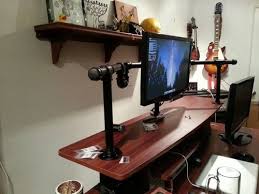 Diy Triple Monitor Mount In 2020 Monitor Mount Diy Monitor Stand Dual Monitor Stand