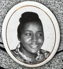 Marion Starks's Instagram, Twitter & Facebook