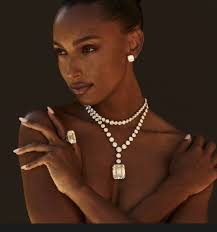 Fine Jewelery at Frizzanate