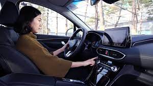 There are few options, only the single engine choice, but there's a lot of tech, a lot of refinement and a. Unlock And Start The Hyundai Santa Fe Using Your Fingerprint