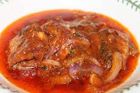 Jadi, bagi anda yang dah buntu tak tahu nak masak apa menggunakan sardin bersos tomato, ini wanista himpunkan aneka resepi masakan sardin. Ikan Sardin Masak Sambal Azie Kitchen