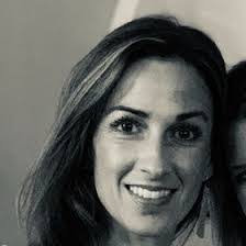 Amy Bono's Instagram, Twitter & Facebook