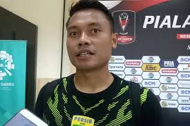 Pelatih Persib Tegaskan Tak Akan Lepas Dedi Kusnandar