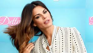 Bianca guaccero, super gaffe vietata ai minori in diretta tv: Bianca Guaccero Ospite D Eccezione Oggi A Domenica In Nella Puntata Dedicata Alla Festa Della Mamma