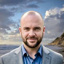 Kevin Booth's Instagram, Twitter & Facebook