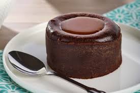Moelleux Au Chocolat Coeur Caramel Moelleux Au Chocolat Gateau Chocolat Au Lait Chocolat