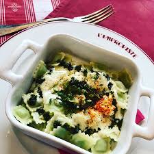 Restaurant A L Improviste Paris Plaine De Monceaux Restaurant Avis Numero De Telephone Photos Tripadvisor