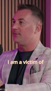 Are you a victim of death scrolling at night?, ㅤ, In this episode of The  Wake Up Call, Dr. Patrick Owen shares simple tips to break the scrolling  cycle — and get the restful sleep you actually need., ...