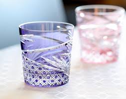 カガミクリスタル