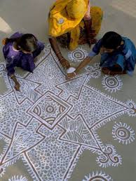 Women Painting A Mandana On The Ground Village Near Jodhpur Rajasthan State India Photographic Print Bruno Morandi Art Com Woman Painting India Poster Mandala