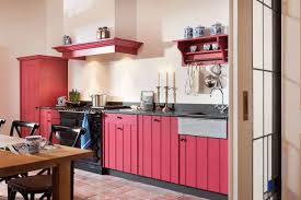 De keramische kookplaat is eenvoudig te gebruiken, gemakkelijk schoon te maken en aangenaam ogend, en leent. Nostalgische Kuche Mit Aga Herd Tinello Keuken Interieur