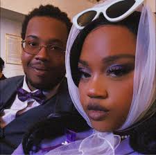 Curly hair wedding stylist in Cincinnati suburbs