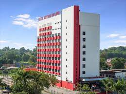 The nearest airport to the hotel is malacca airport located. Hotel Sentral Riverview Melaka Hotel