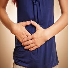 «quando c'è la diverticolite in atto bisogna togliere le fibre, lasciare l'intestino a riposo, optare per una dieta semiliquida con camomilla zuccherata, fette biscottate, riposo a letto, ghiaccio e antibiotici. Diverticoli Diverticolosi E Diverticolite Come Approcciarsi Al Problema