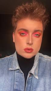 Hello Sidney 😏 Creds to James Guest 🤍