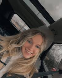 Grace Medley (@_gracemedley_) • Instagram photos and videos