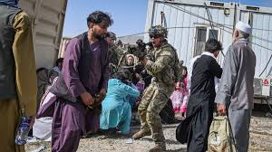 Us defense secretary lloyd austin approved the deployment of 1,000 more us troops to afghanistan, a defense official told cnn on sunday, for a total of 6,000 us troops expected to be in country. Lo K5sdazbgggm