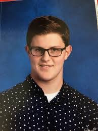 Dustin Goetz's Instagram, Twitter & Facebook