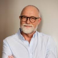 Dean Wheeler's Instagram, Twitter & Facebook