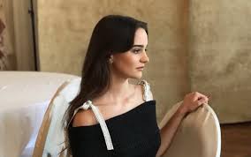 Previously, she was star as fernande olivier for 6. Irish Actress Aisling Franciosi Wows In Chanel Givenchy And Miu Miu At Venice Film Festival Irish Tatler
