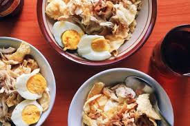 Ratusan warga yang mengantri sempat merusah meja administrasi dan terlibat aksi dorong dengan petugas keamanan. Resep Membuat Bubur Ayam Rumahan Sederhana Yang Enak