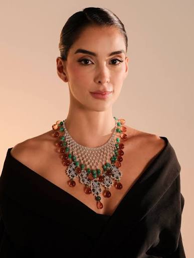 Muzem Emeralds | 4th Generation Family Jewelry (@muzem_emeralds) ·  Medellín, Colombia · Instagram photos and videos