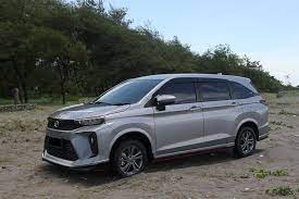 Daihatsu Xenia 2023
