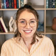 Renee Mccormack's Instagram, Twitter & Facebook