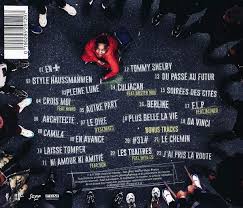 Dans les studios de légendes urbaines à l'occasion de la sortie. Architecte Da Uzi Amazon De Musik