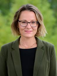 Angela Persico's Instagram, Twitter & Facebook