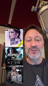 #stitch with @Ｊｅｎｎｉｆｅｒ @Lola Rock 💜📖 Author @Adrienne @Reese Knightley