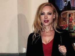 Η φαίη ξυλά για τον γιώργο κιμούλη: Erwteymenh Me Ton Axaio H8opoio Nikola Mprabo H Faih 3yla