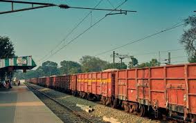 Railways Record Freight Transport Overshadows Slowing