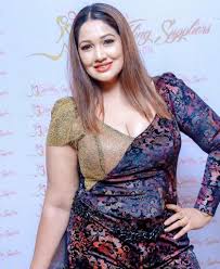 Gorgeous lankan actress and professional beautician. Who Is The Best Milf Page 6 Elakiri